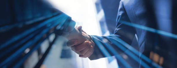 Merger Bisnis: Definisi, Contoh, Cara Kerja, dan Keuntungan