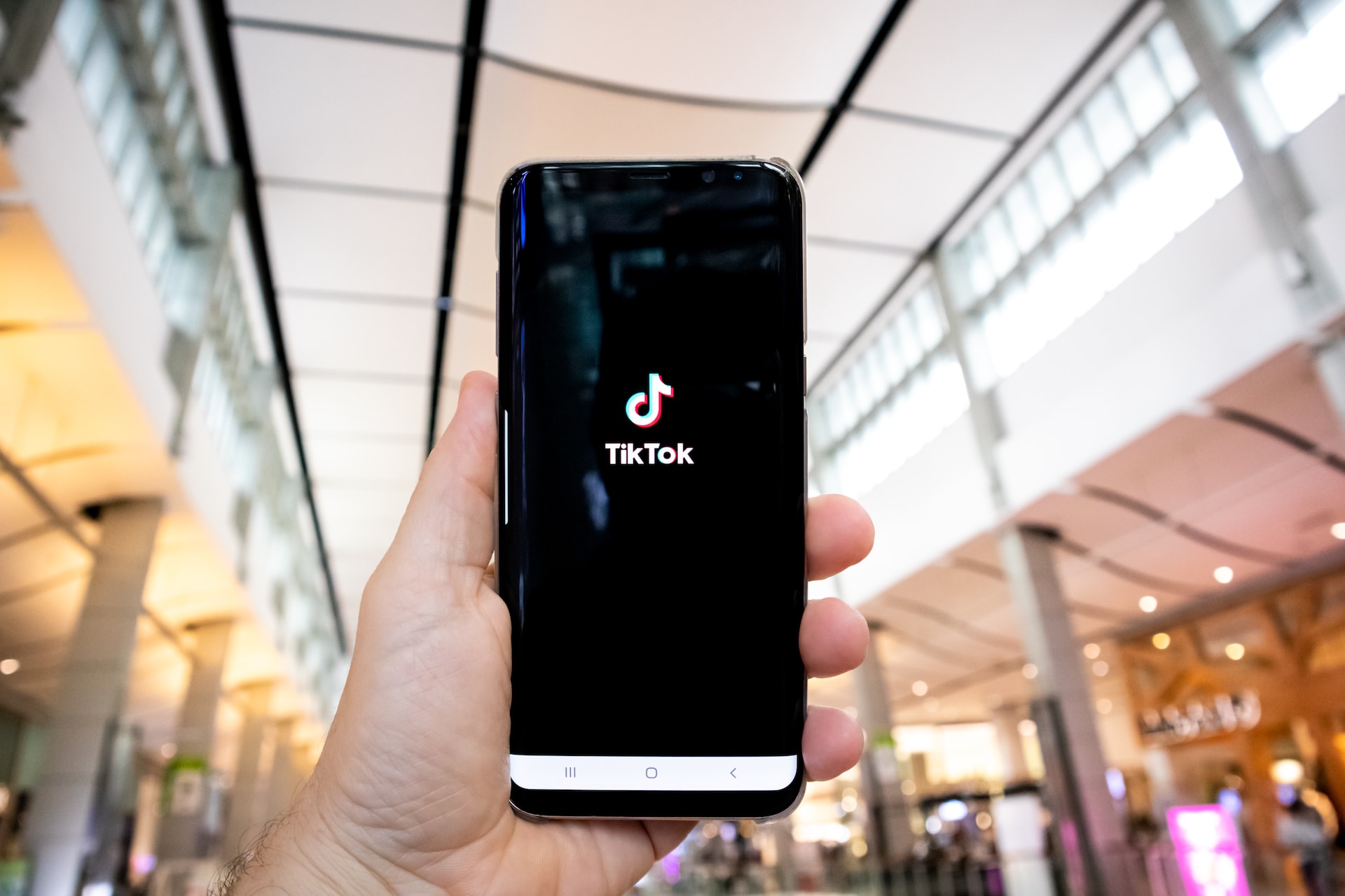 Biaya Iklan Tiktok Ads Terbilang Mahal, Begini 5 Tips Iklan untuk Konversi yang Tinggi