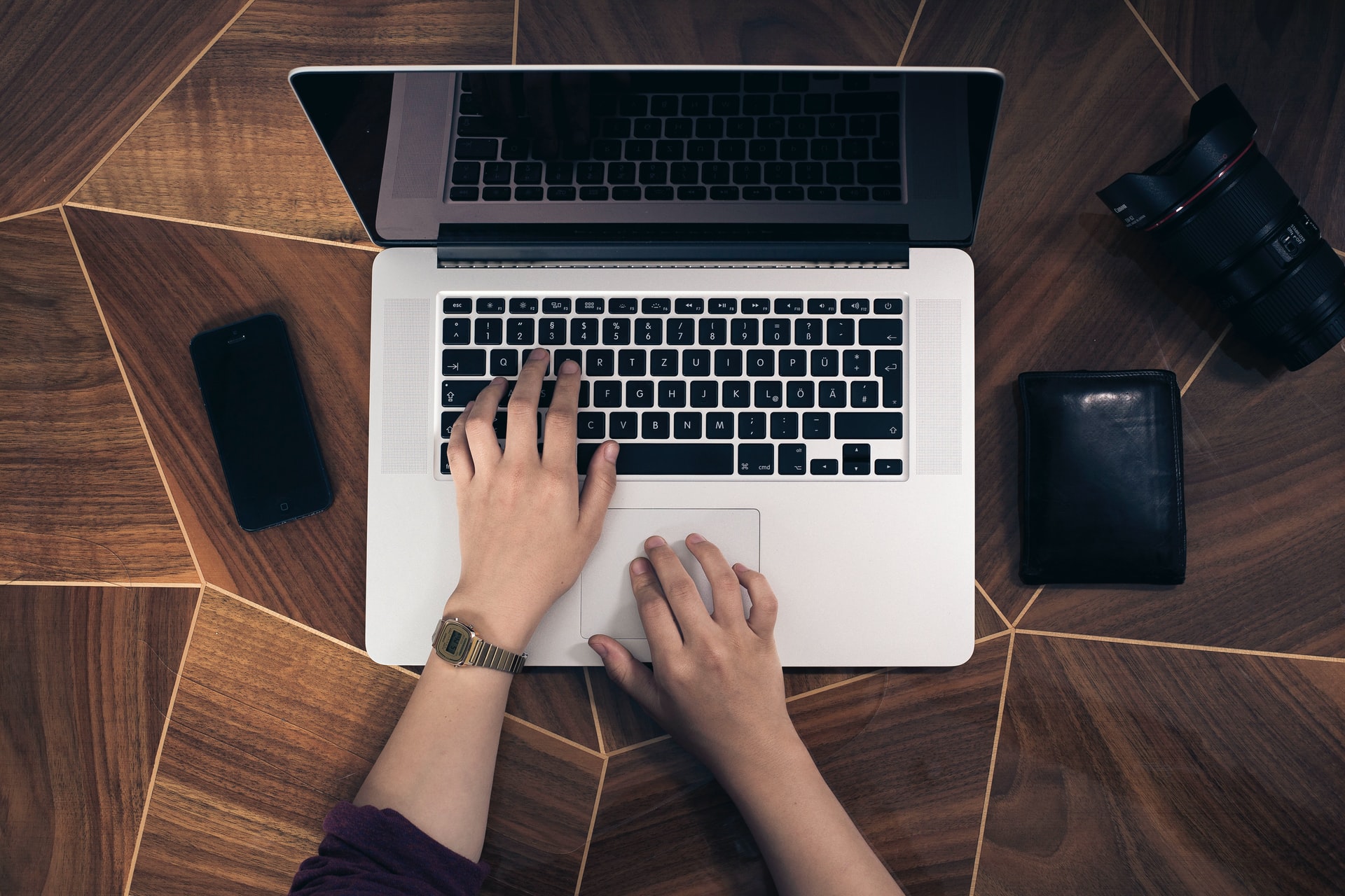 4 Poin Penting Perbedaan Content Writer dan Copywriter