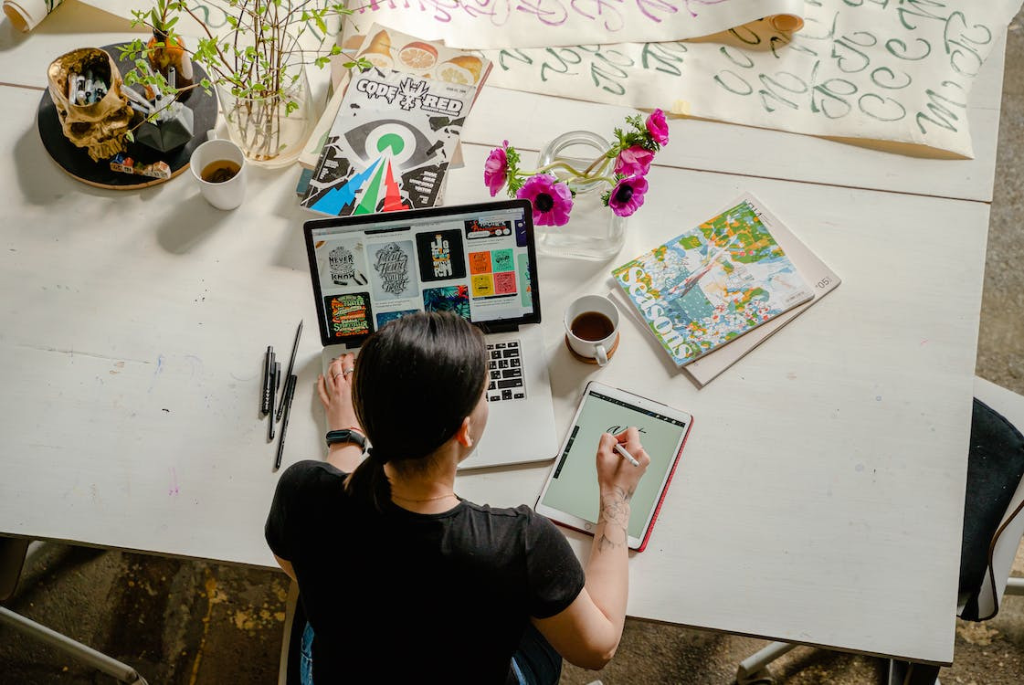 10 Ide Bisnis Online yang Bisa Cepat Cuan!