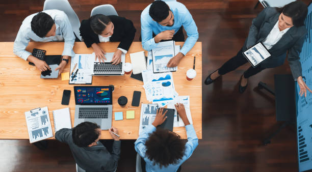 Competitive Analysis: Pengertian, Cara Membuat, dan Contohnya Competitive Analysis: Pengertian, Cara Membuat, dan Contohnya