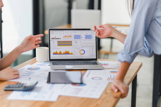 Sales Pipeline Management, Jaga Arus Prospek Tetap Mengalir Sales Pipeline Management, Jaga Arus Prospek Tetap Mengalir