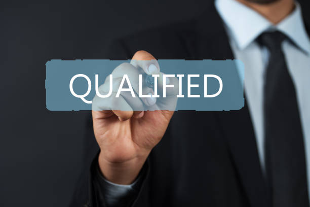 Menargetkan Sales Qualified Lead (SQL) ke Tahap Closing Menargetkan Sales Qualified Lead (SQL) ke Tahap Closing